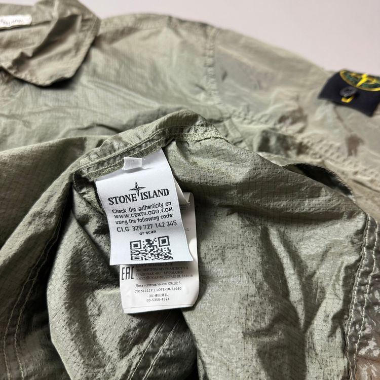 Immagine di Stone Island Green Nylon Metal Shimmer Overshirt - Large 5