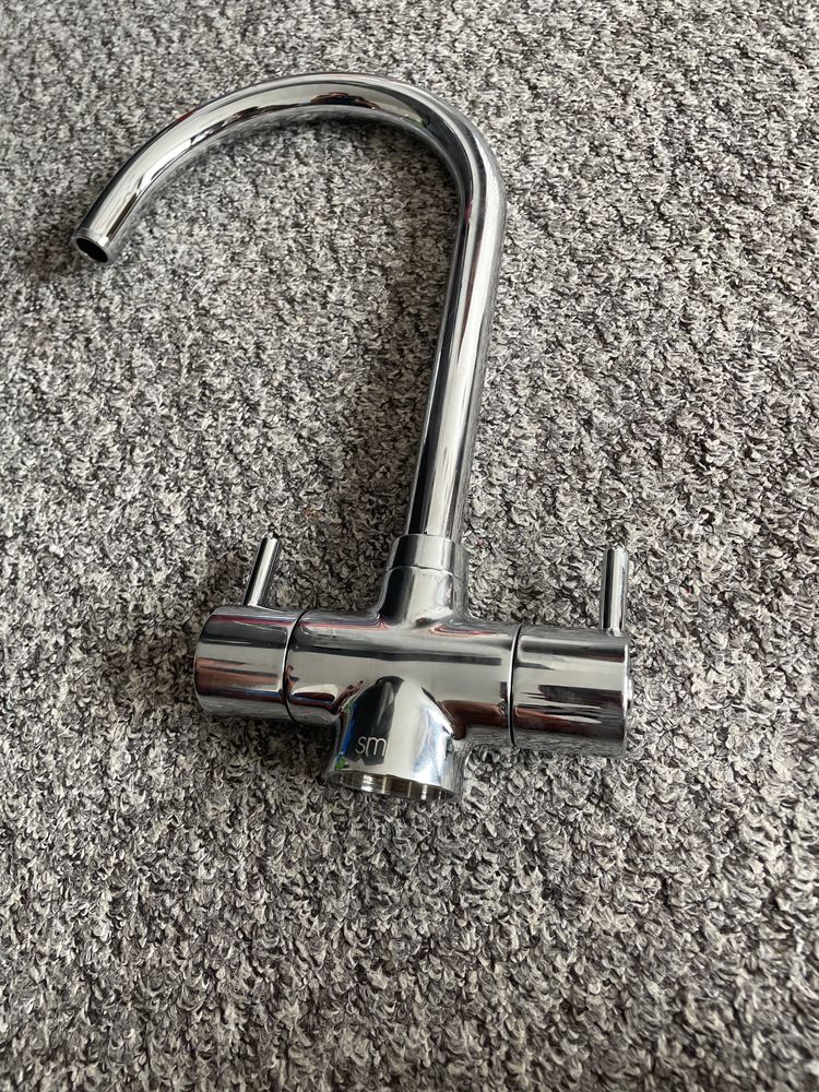Chrome Faucet Tap