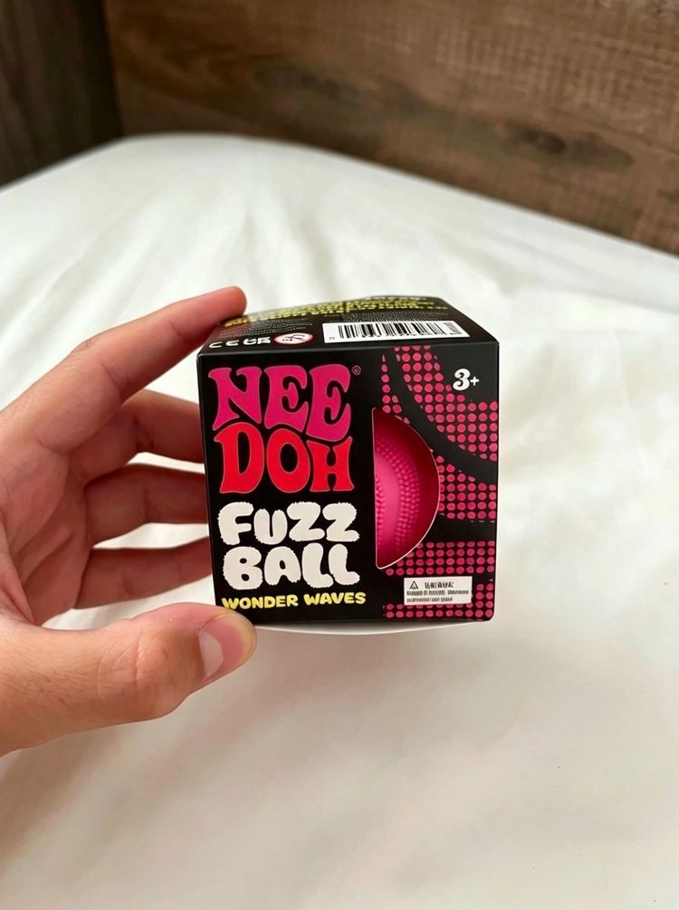 Nee Doh Fuzz Ball Wonder Waves Pink