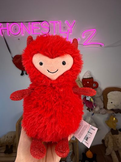 Jellycat Hugg McSnugg