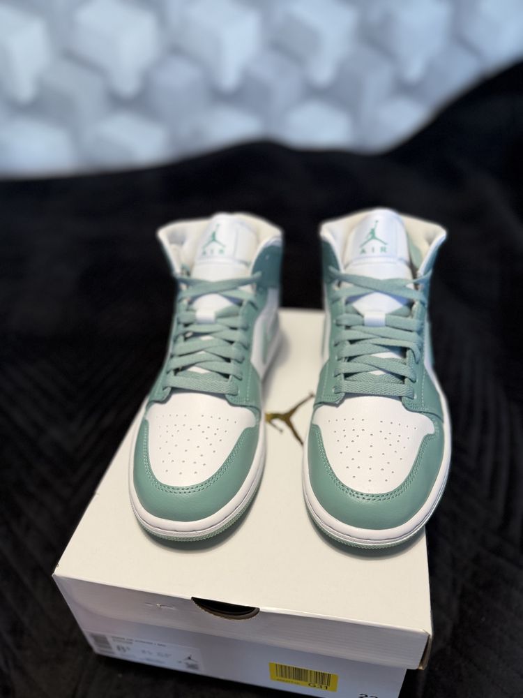 Immagine di Wmns Air Jordan 1 Mid Sneakers 6
