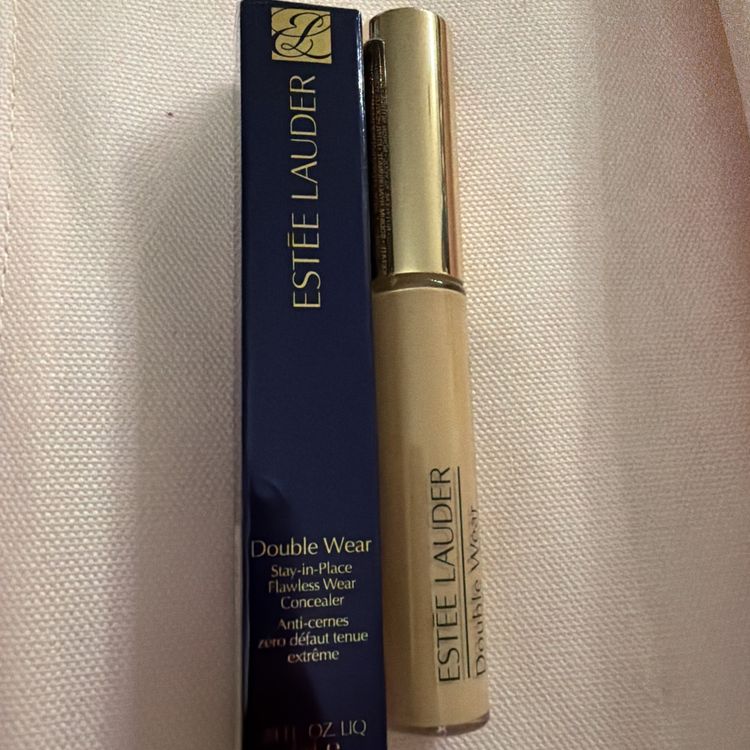 Estee Lauder Double Wear Stay In Place Flawless Wear Concealer 2W Light Medium image 1