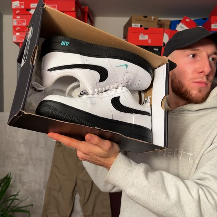 Nike uk 8.5 3899 product image