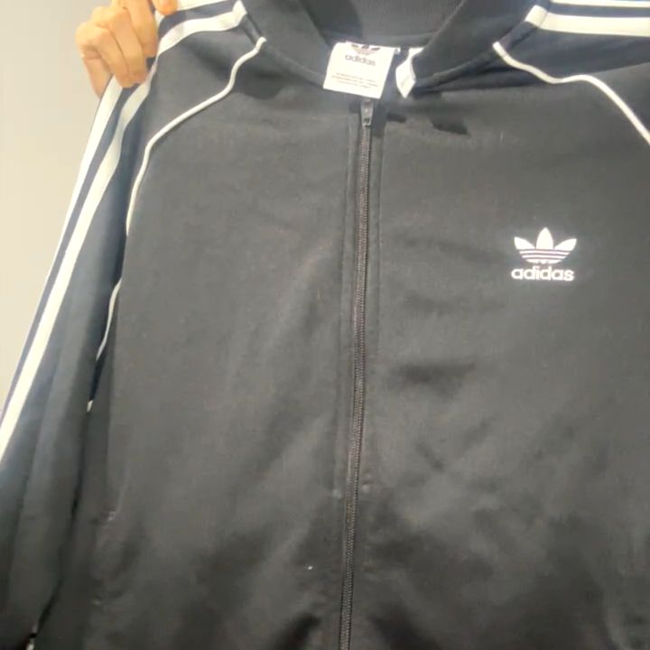 Adidas Adidas windbreaker mens large very good condition  product image
