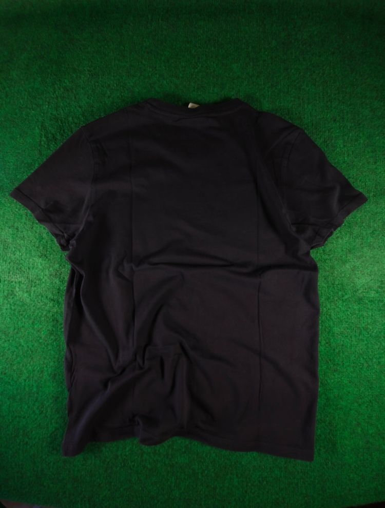 Calvin Klein Black T-Shirt With Subtle Front Logo imagen 2