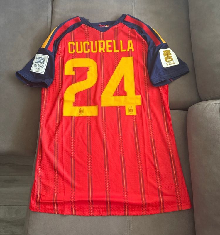 Camiseta España local talla L versión jugador sin estrenar!! image 2