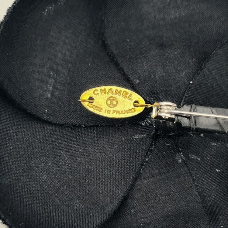 Chanel Vintage Cloth Brooch Camelia imagen 4
