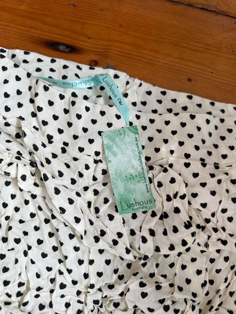 Lushous Heart Print Ruffle Shorts obraz 2