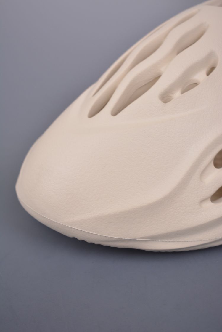 Beige Slip-On Shoes With Cut-Out Design image 5