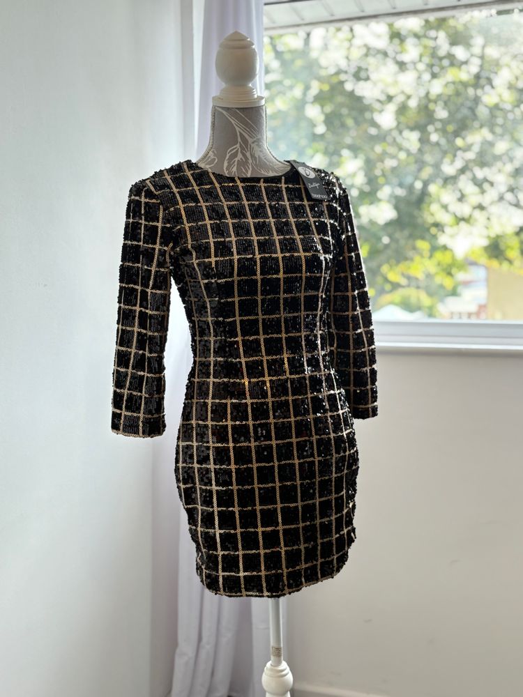 Boohoo Boutique Black Sequin Dress