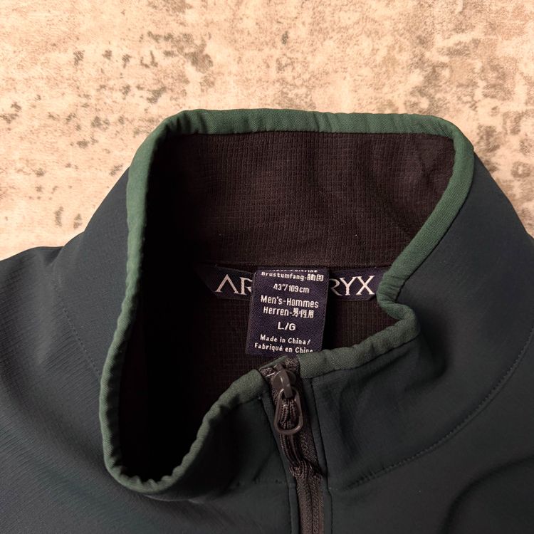 Arc'teryx Epsilon AR Softshell Jacket (L) 3