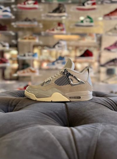 Air Jordan 4 Retro Frozen Moments - Usato 8.5/10