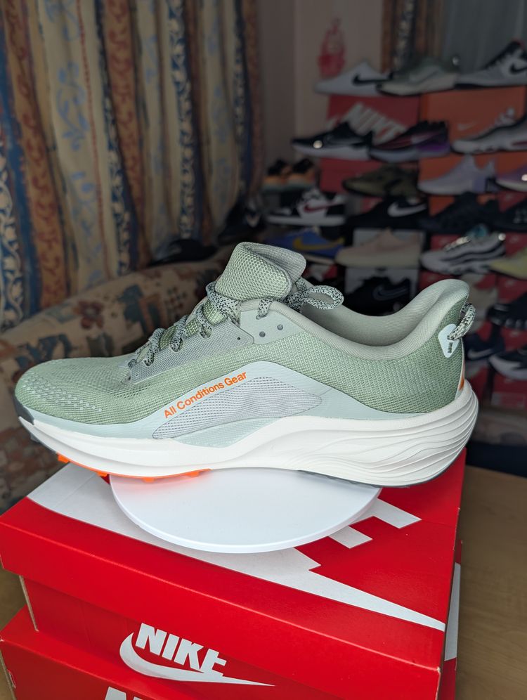 Nike Acg Pegasus Trail  UK 11 / brand new half box image 3