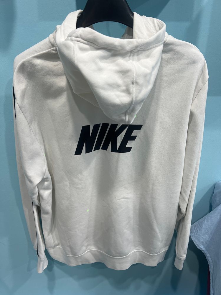 Nike white hoodie 2