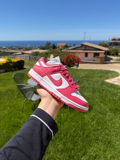 Dunk low archeo Pink 40