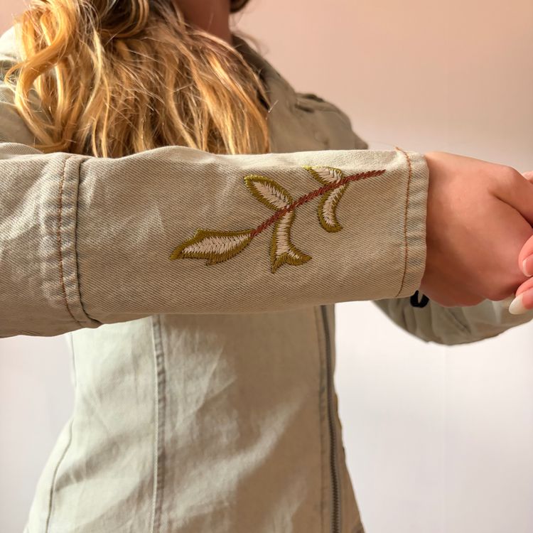 2000s Asymmetrical Collar Candie’s Embroidered Denim Jacket image 5