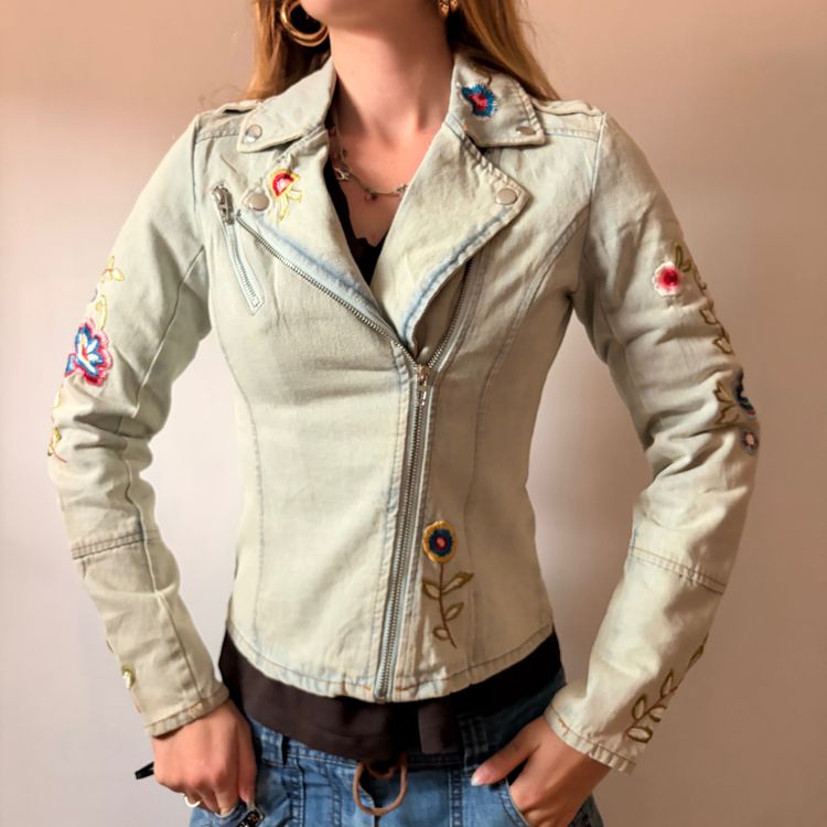 2000s Asymmetrical Collar Candie’s Embroidered Denim Jacket image 1