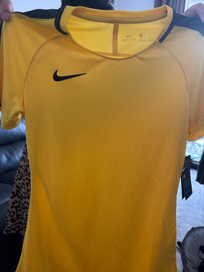 Nike Yellow Sports T-Shirt