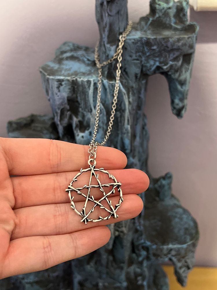 Silver Pentagram Pendant Necklace