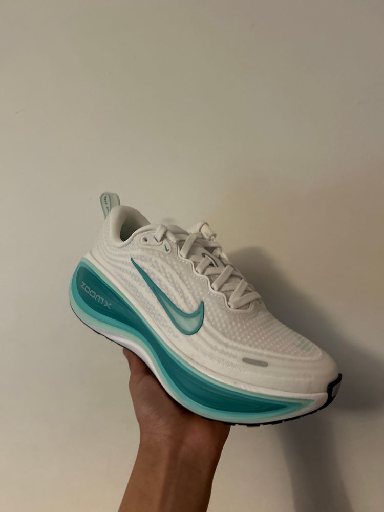 Nike Vomero Plus Multiple Sizes 