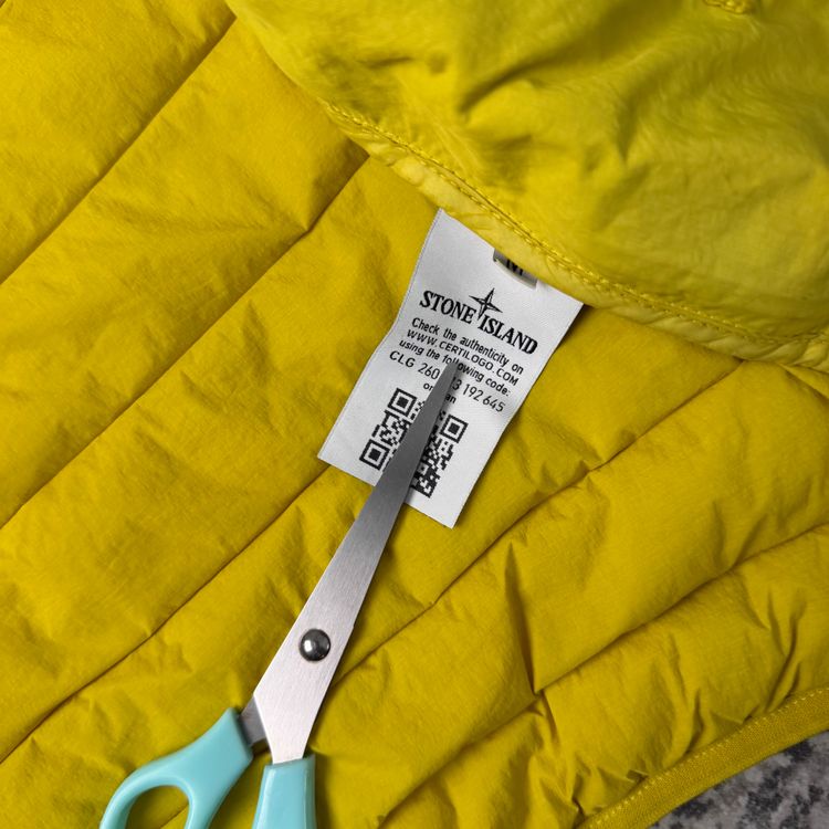 Stone Island Loom Woven Down Chambers Stretch Nylon TC Jacket (M) image 7