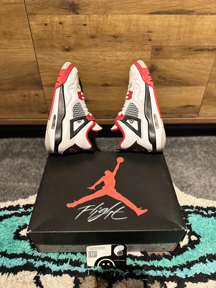Nike Air Jordan 4 “Fire Red 2020 ” U.K. 4GS image 6