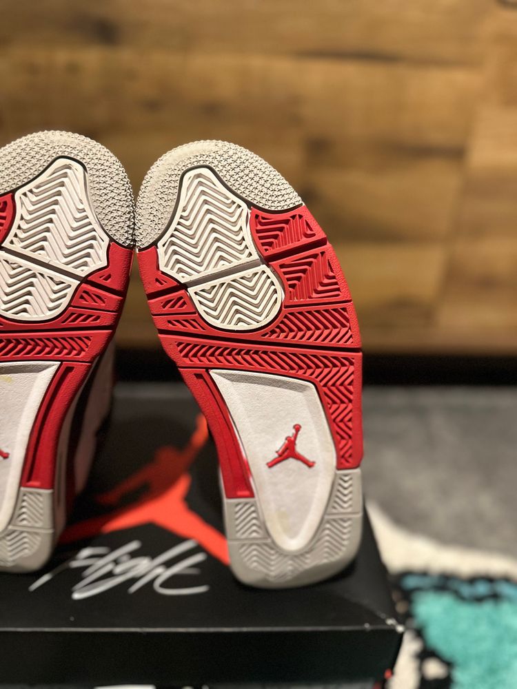 Nike Air Jordan 4 “Fire Red 2020 ” U.K. 4GS image 5