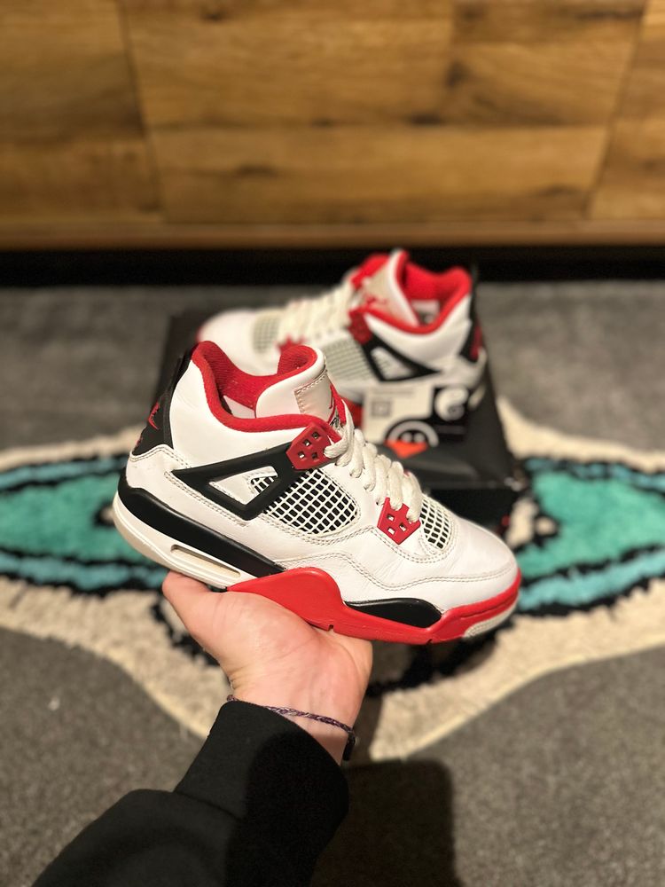 Nike Air Jordan 4 “Fire Red 2020 ” U.K. 4GS image 1