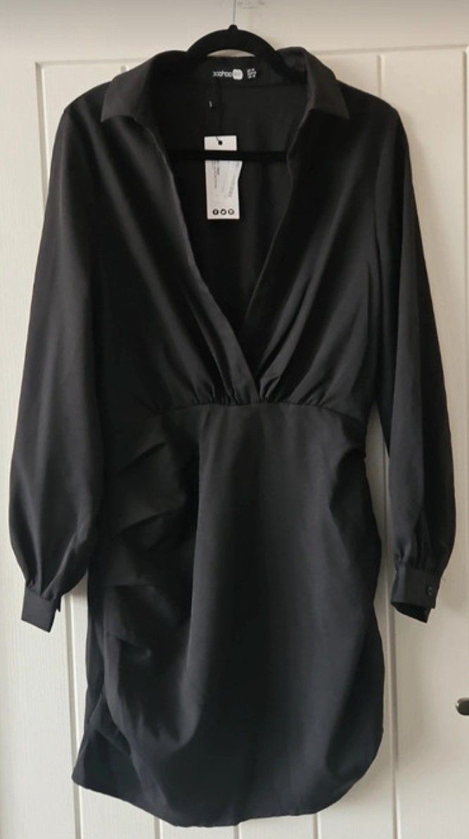 Boohoo Ladies shirt dress from Boohoo. Bnwt. Size 14 product image