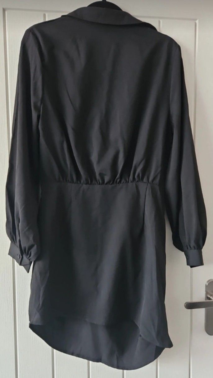 Ladies shirt dress from Boohoo. Bnwt. Size 14 5