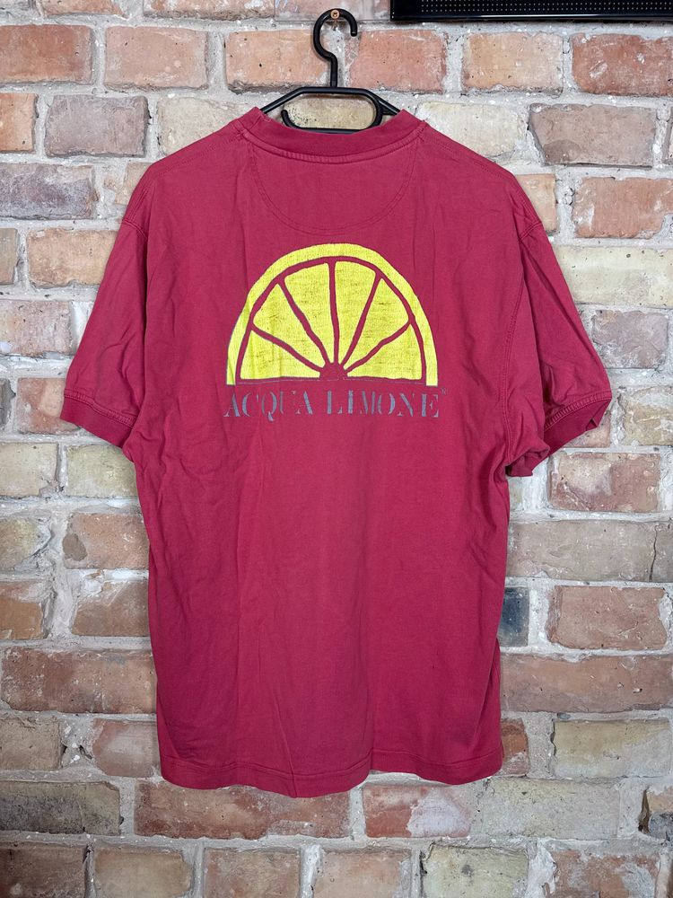 Red T-Shirt With Yellow Lemon Graphic