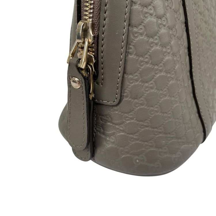 Pre-Loved Gucci Microguccissima Mini Dome Shoulder Bag obraz 4