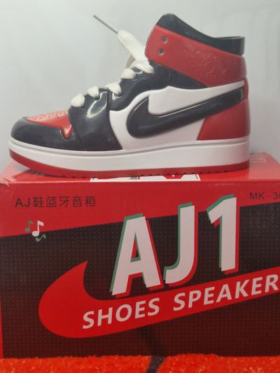 Red Black White High-Top Shoe Speaker