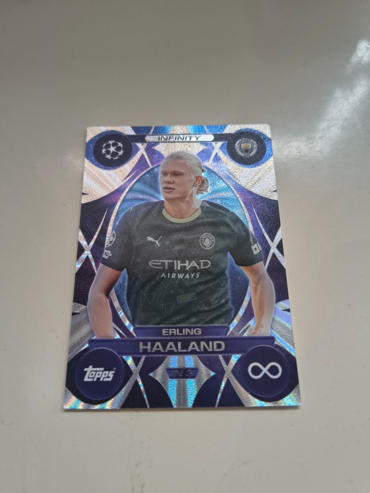 Topps Topps Infinity Erling Haaland Football Trading Card product image