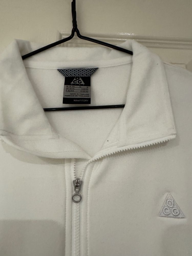 Nike Acg White Fleece Jacket image 2