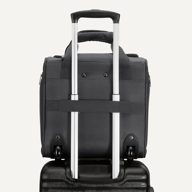 Amazon Basics Black Rolling Carry-On Bag imagen 2