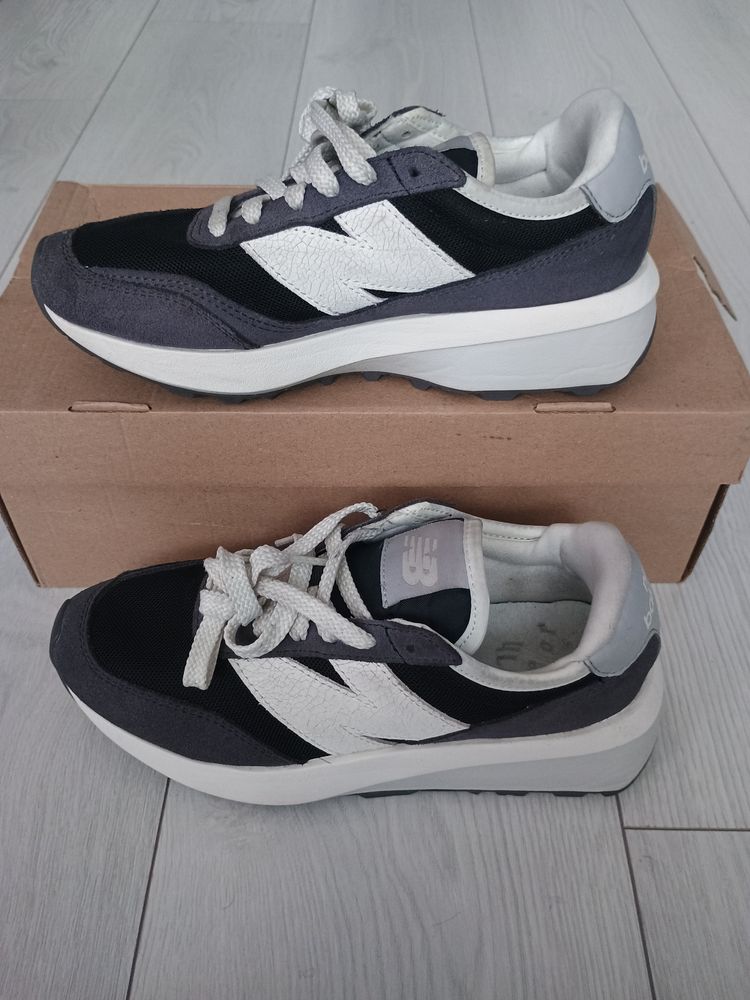 New Balance New Balance 370 product image