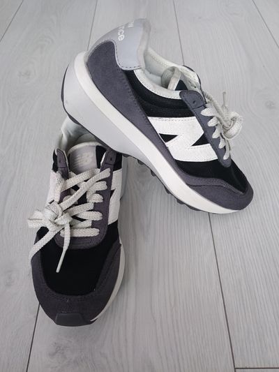 New Balance 370 2