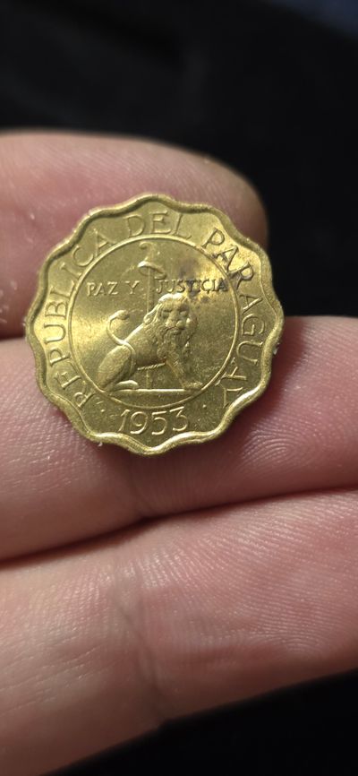 12). Paraguay 15 Céntimos Coin 1953