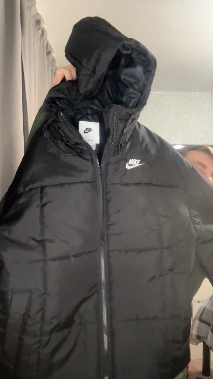 nike wms puffa XL/XS image 1