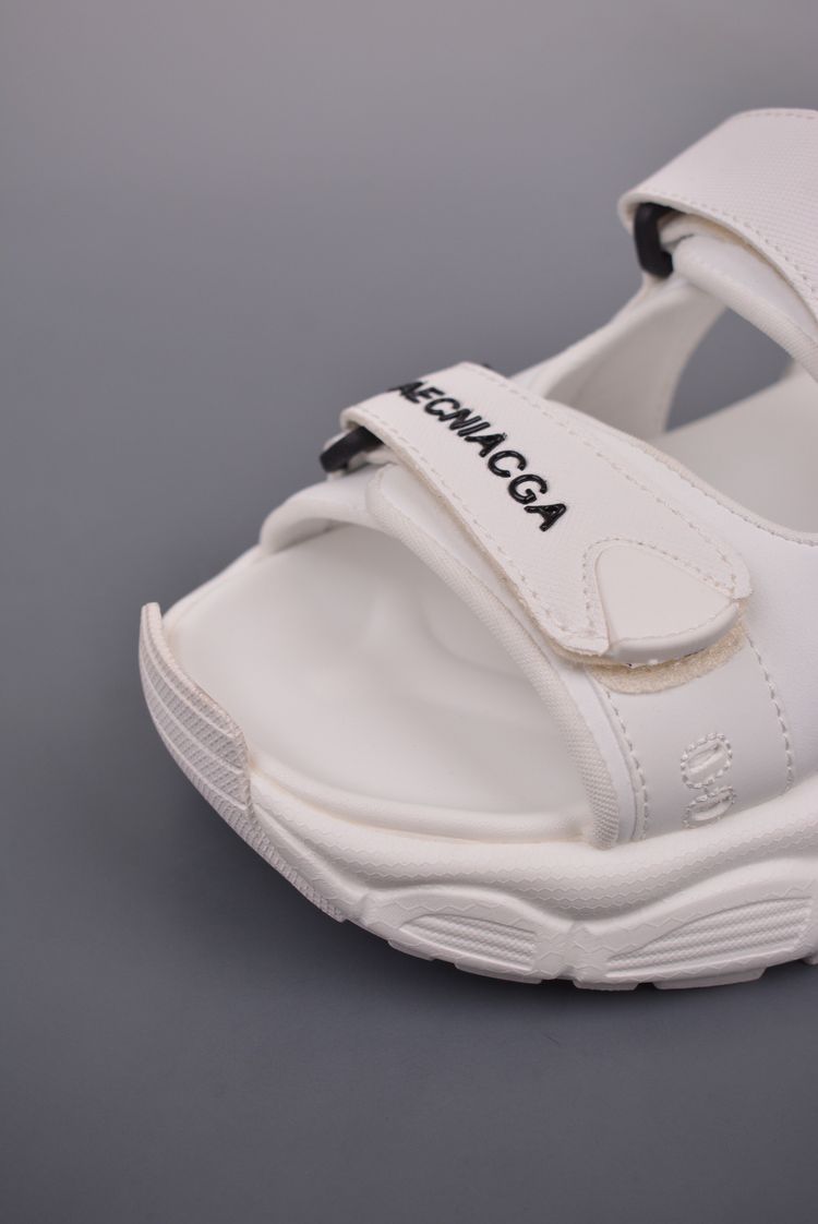 Balenciaga 3XL Sandals image 9