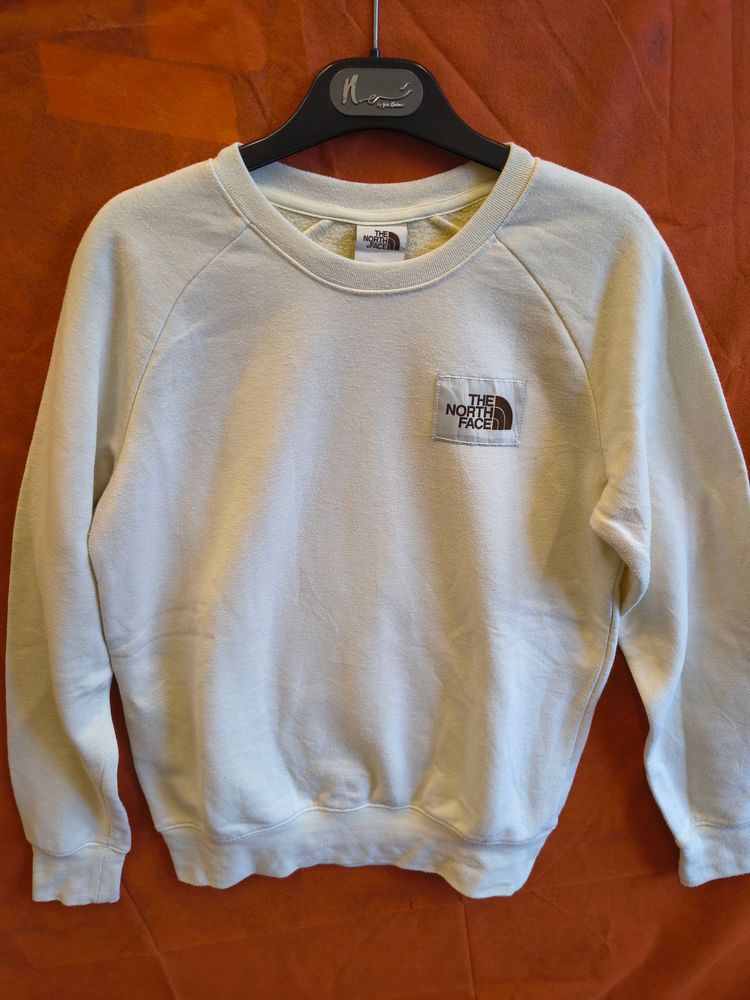 The North Face Sweatshirt 