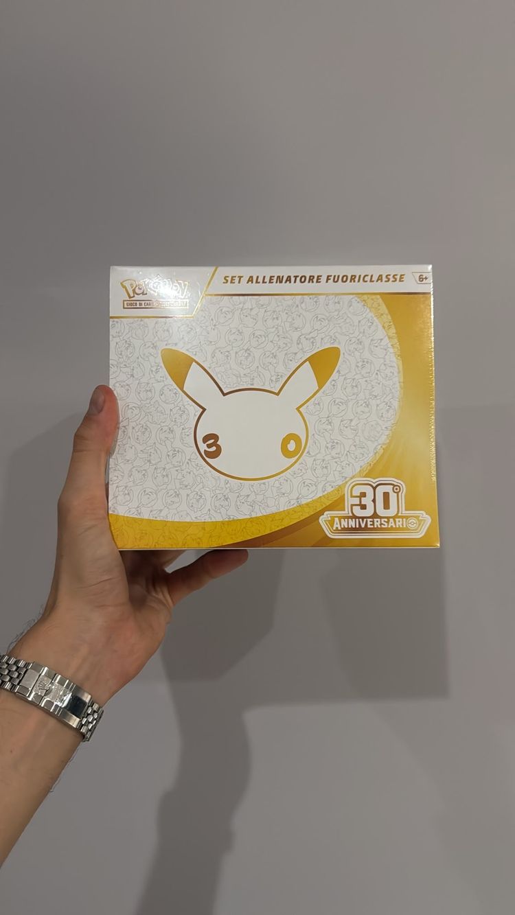 Pokémon 30Th Anniversary Set image 1