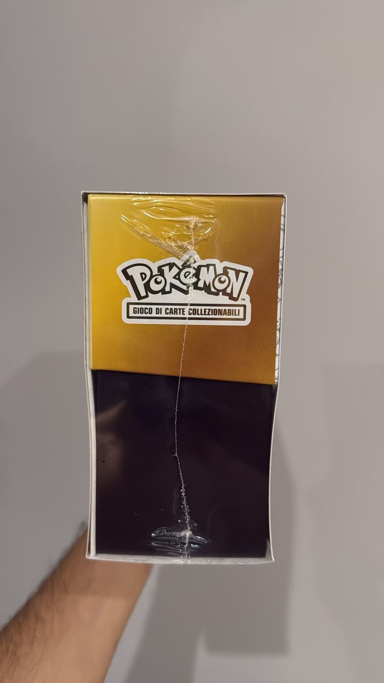 Pokémon 30Th Anniversary Set image 3
