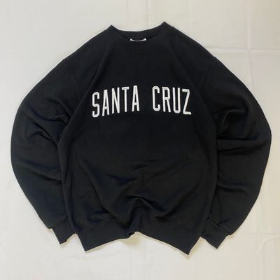 Champion Black Santa Cruz Graphic Jumper (S) 🛹
