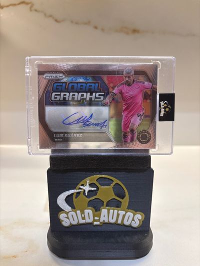 Global Graphs Luis Suarez Autograph Card