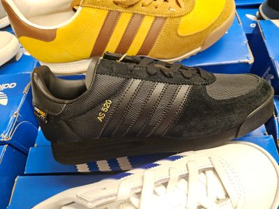 Adidas As520 Black