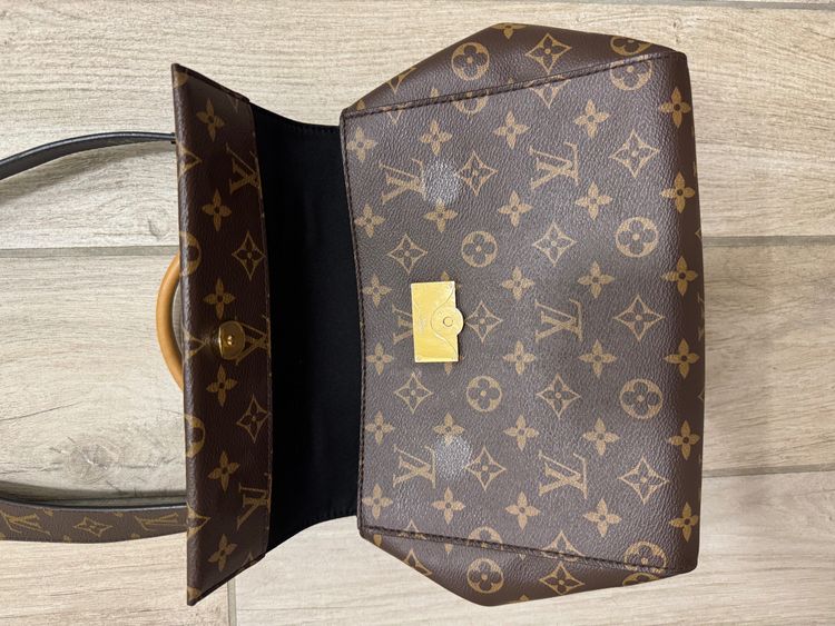 Louis Vuitton Monogram Canvas Handbag image 3