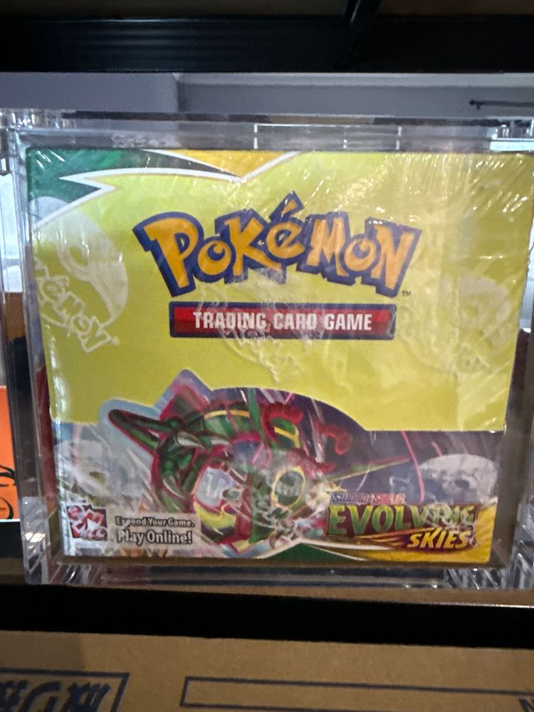 Evolving skies booster pack 