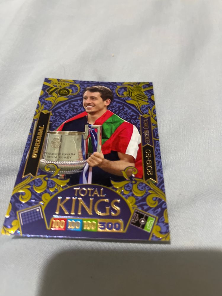 Total Kings Collectible Card